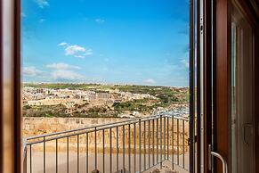 Harbour Views Gozitan Villa Shared Pool