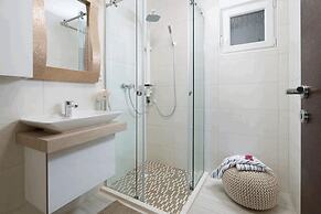 Apartments Vista Royal