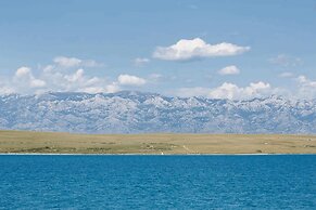 Apartments Vista Royal