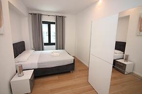 Boutique Apartment 9