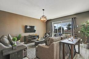 Amazing 6 Bedrooms 5 Bathrooms At Champions Gate