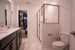 New Home at Storey Lake 8bedrooms e 5bathrooms