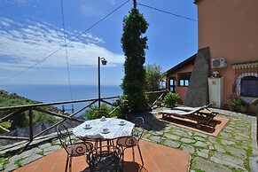 Casa Lella in Furore
