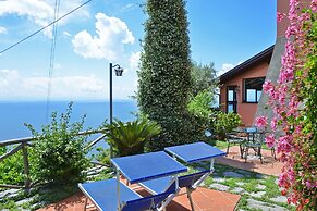 Casa Lella in Furore
