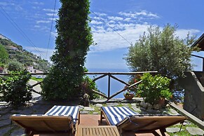 Casa Lella in Furore