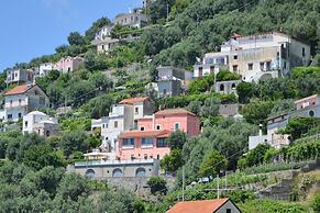 Casa Lella in Furore