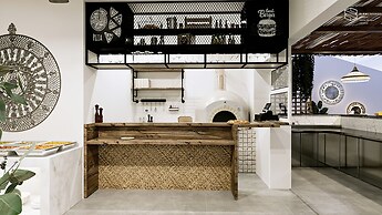 Cretan Seaside Boutique Hotel