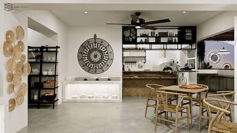 Cretan Seaside Boutique Hotel