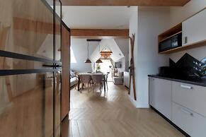 Tatra Square Apartments