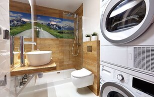 Tatra Square Apartments