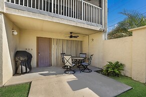 The Getaway 2 Bedroom Condo by RedAwning