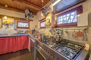 Le Fratte Sport and Relax in Hilly Area