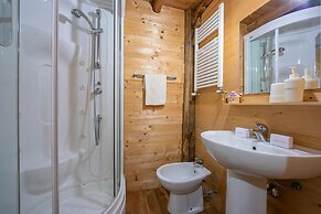 Le Fratte Sport and Relax in Hilly Area