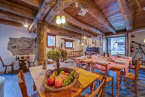 Le Fratte Sport and Relax in Hilly Area