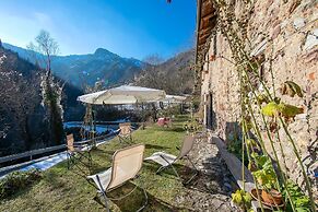 Le Fratte Sport and Relax in Hilly Area