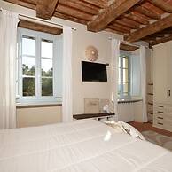 Alloro Grillo in Camaiore