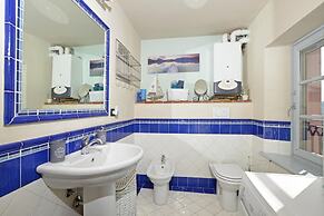 Alloro Grillo in Camaiore