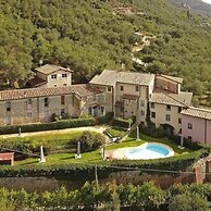 Alloro Grillo in Camaiore