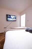 Manhattan Luxury Suites