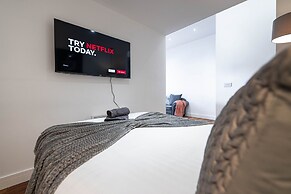 Manhattan Luxury Suites