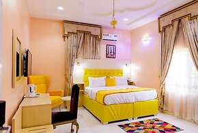 Golden Movida Hotel
