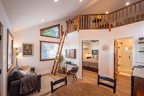 The Goldfinch Cabin 15 MIN to Magnolia Baylor