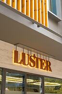 Luster Hotel