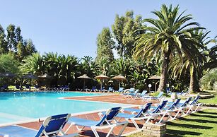 Residence con piscina a 250 mt dal mare