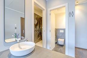 Icon H 401 Suite Business