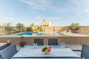 Wellness Hygge Modern Gozitan Apartment