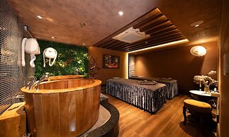 Hanoi Lion Boutique Hotel & Spa