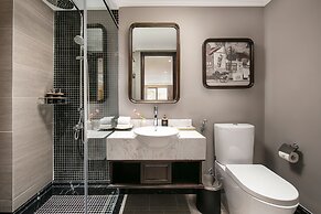 Hanoi Lion Boutique Hotel & Spa
