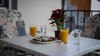 Andromachis Moneto Under Meteora