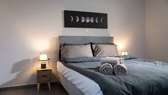 Andromachis Moneto Under Meteora