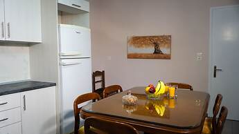 Andromachis Moneto Under Meteora