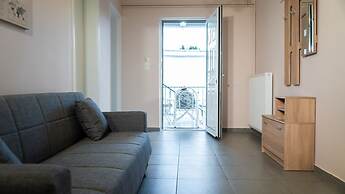 Andromachis Moneto Under Meteora