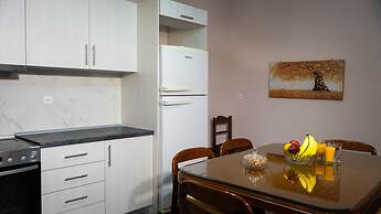 Andromachis Moneto Under Meteora