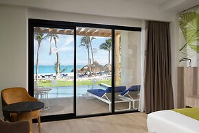 Serenade All Suites - Adults Only Resort