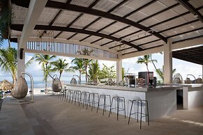 Serenade All Suites - Adults Only Resort