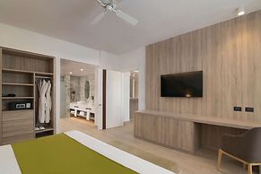Serenade All Suites - Adults Only Resort