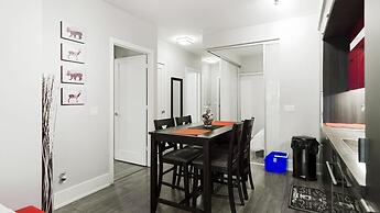 Skyline Suites - Next to MTCC, ACC & CN Tower