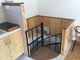 Charming 1-bed Apartment in Larnaca