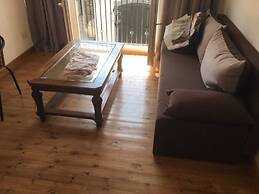 Charming 1-bed Apartment in Larnaca