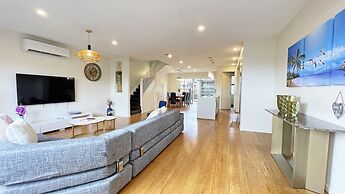 Knoxfiled 4-BRM House Golf Course Wi-Fi