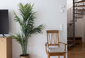 2ndhomes Gorgeous 2-story Home w Sauna