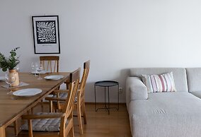 2ndhomes Gorgeous 2-story Home w Sauna