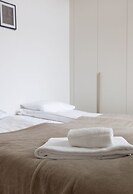 2ndhomes Gorgeous 2-story Home w Sauna