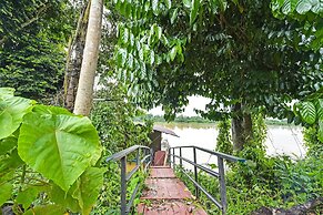 OYO HOME 90682 Liliz Mambang Farmstay