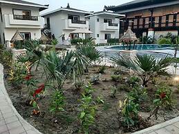 Shyama Sarovar Portico