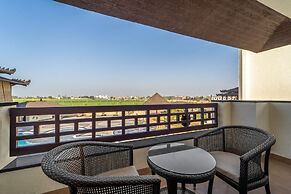 Shyama Sarovar Portico